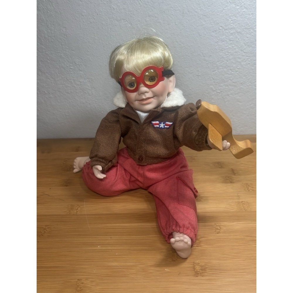 Danbury Mint Tommy Boy Aviator‎ Boy Doll Collectable-/Toy Airplane